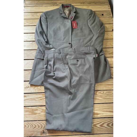 NWT MSRP $300 Izod 2 Piece Suit Size 46 Long